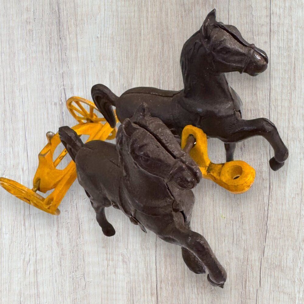 Vintage Cast Iron Horse Drawn Wagon Toy Carriage Made in USA Yellow Base - Picture 8 of 9